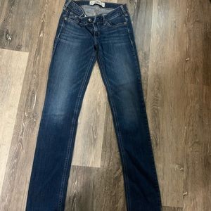 Size 1R Hollister Jeans.